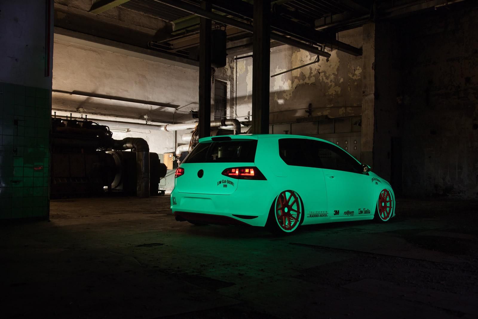 Volkswagen Golf Light Tron
