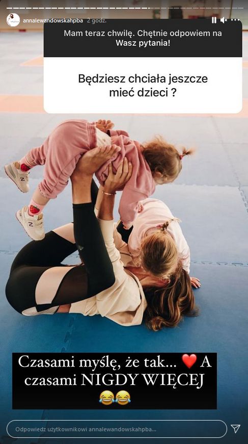 Anna Lewandowska z córkami