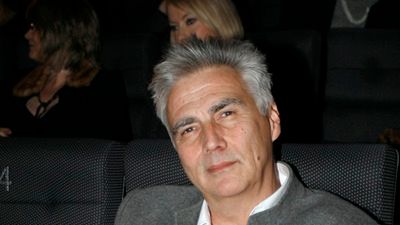 ''Barwne, za to krótkie życie na morfinie''