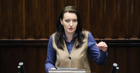 Dwa pomysły na emerytury. Skąd wziąć pieniądze na nowe rozwiązanie?