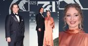 RZADKI WIDOK. Odmieniony Henry Cavill bryluje z matką swojego dziecka na włoskim festiwalu