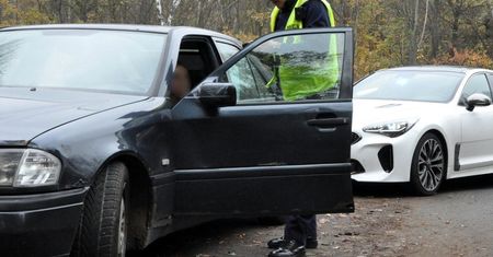 Cofnął licznik o 300 tys. km. Teraz gorzko tego pożałuje