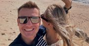 Rafał Mroczek w basenie. Tak byczy się na luksusowych wakacjach z żoną