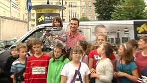 Władimir Kliczko przekazał busa dzieciom z warszawskiej fundacji