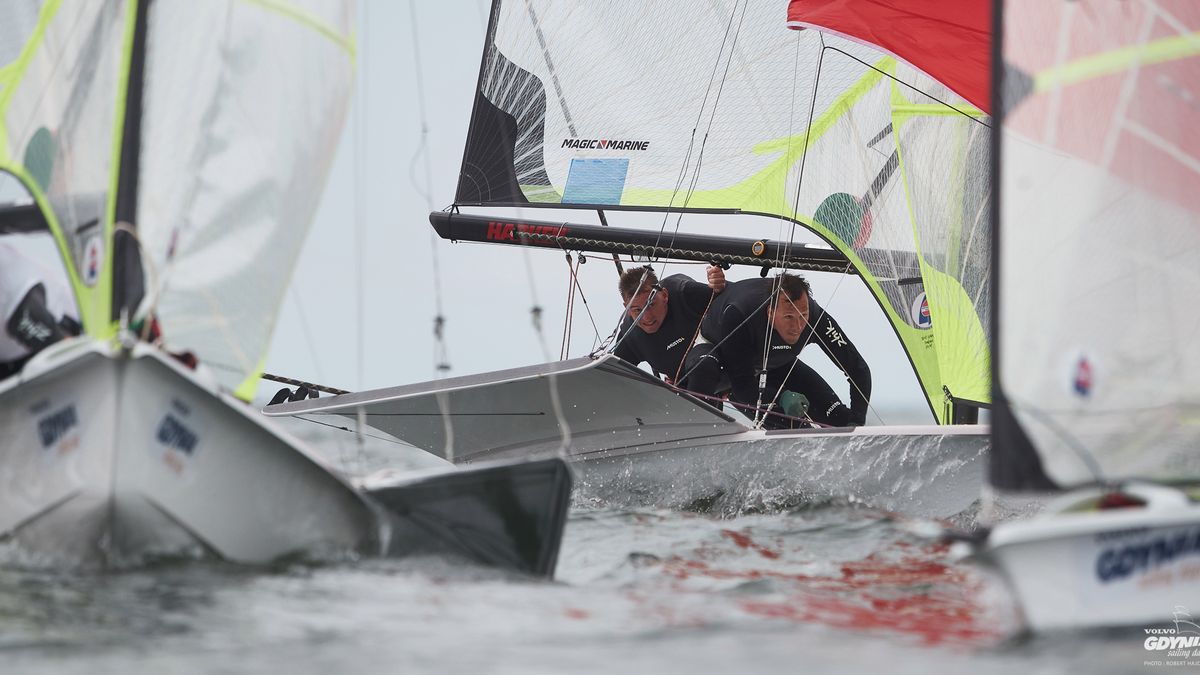 Materiały prasowe / Robert Hajduk / Na zdjęciu: Dominik Buksak i Szymon Wierzbicki na jachcie olimpijskiej klasy 49er