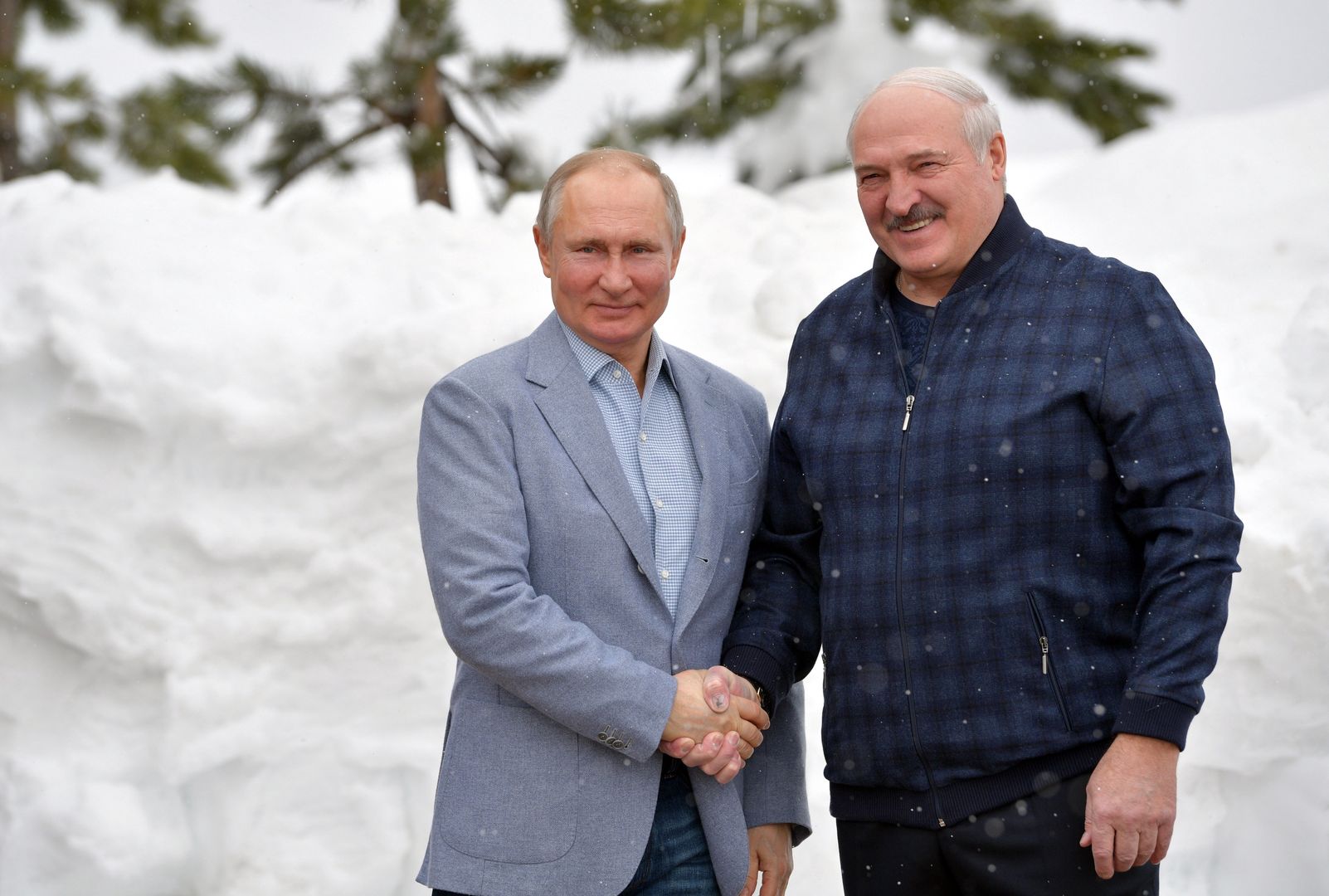 Soczi. Putin jest bardzo zadowolony. Przyjął wizytę Łukaszenki
