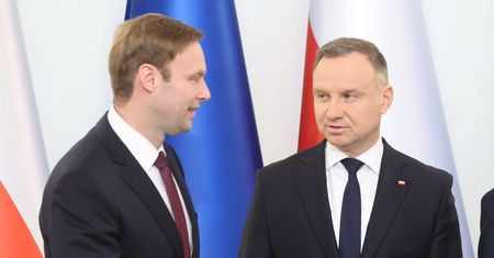 Duda "wystawiony" przez Kijów? Stanowcza reakcja z Pałacu