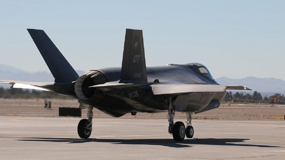 Pentagon po raz kolejny przekłada wielkoseryjną produkcję F-35