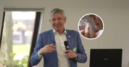 Stosowali znany lek. "Odnotowano o 50 proc. mniej przypadków raka jelita grubego"