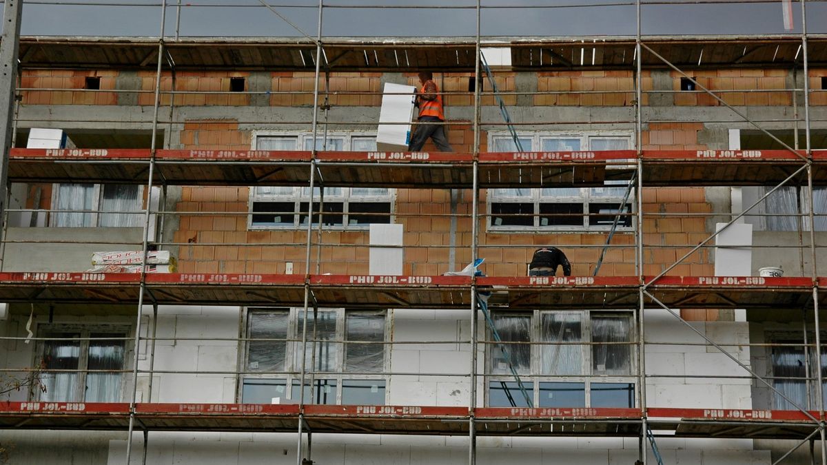 Najbardziej zadłuzone są firmy budowlane na Mazowszu. Ich zobowiązania przekraczają 370 mln zł