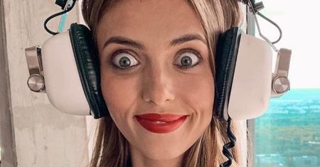 Marcela Leszczak pozuje TOPLESS. Fani: "Piękna i dojrzała" (FOTO)