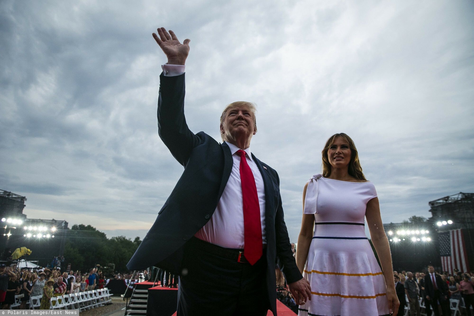Melania Trump w prześwitującej sukience 