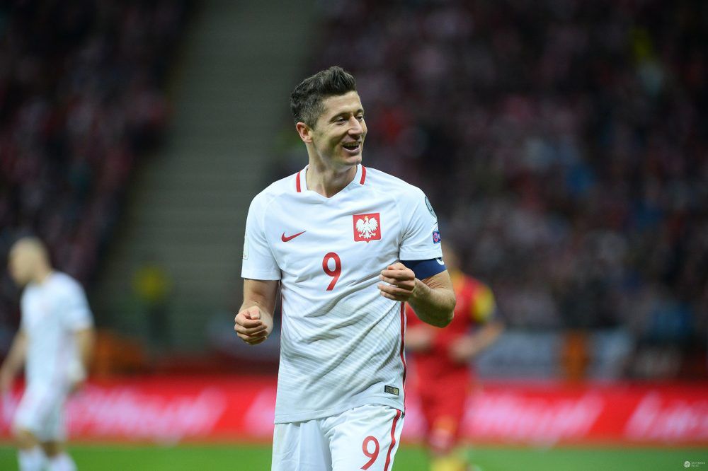 Robert Lewandowski na meczu Polska-Czarnogóra