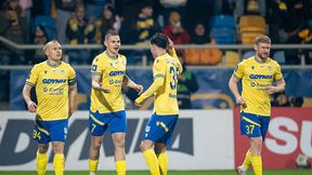 Arka Gdynia w strefie spadkowej i w niepełnym składzie