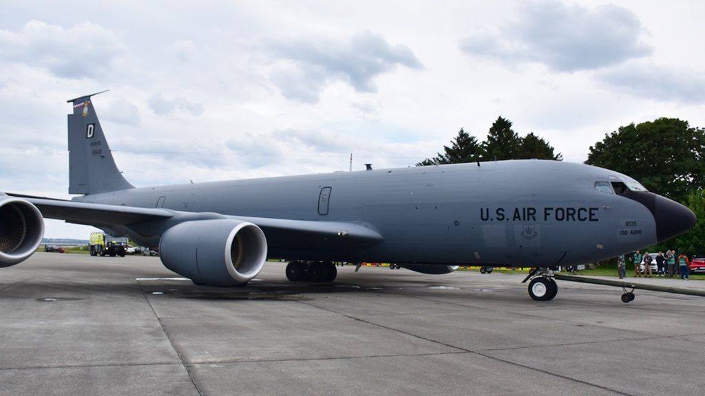 W ciągu swojej służby KC-135 były wielokrotnie modyfikowane