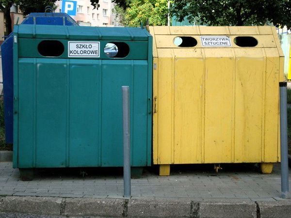 Katowice borykają się z ustawą śmieciową. 2 tys. korekt deklaracji miesięcznie