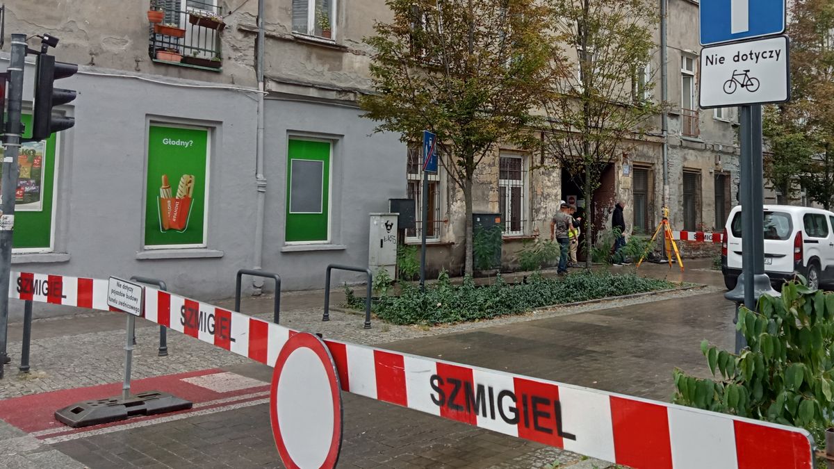 Zamknięta al. 1 Maja, gdzie doszło do katastrofy budowlanej