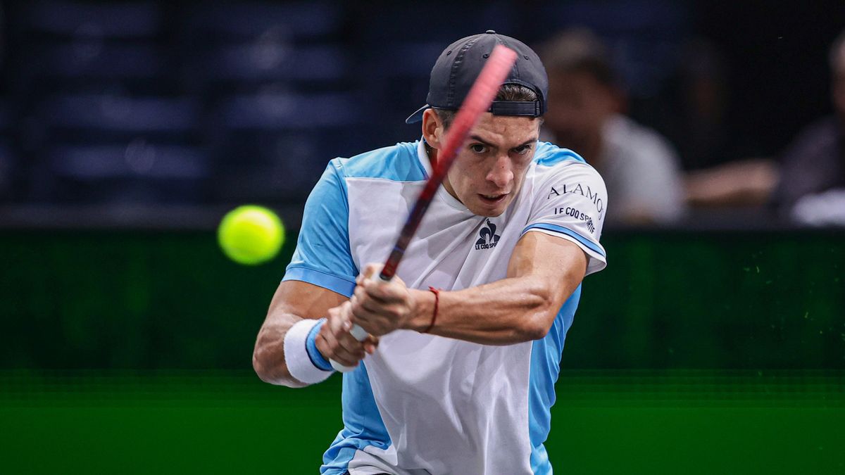 PAP/EPA / Christophe Petit Tesson / Na zdjęciu: Sebastian Baez