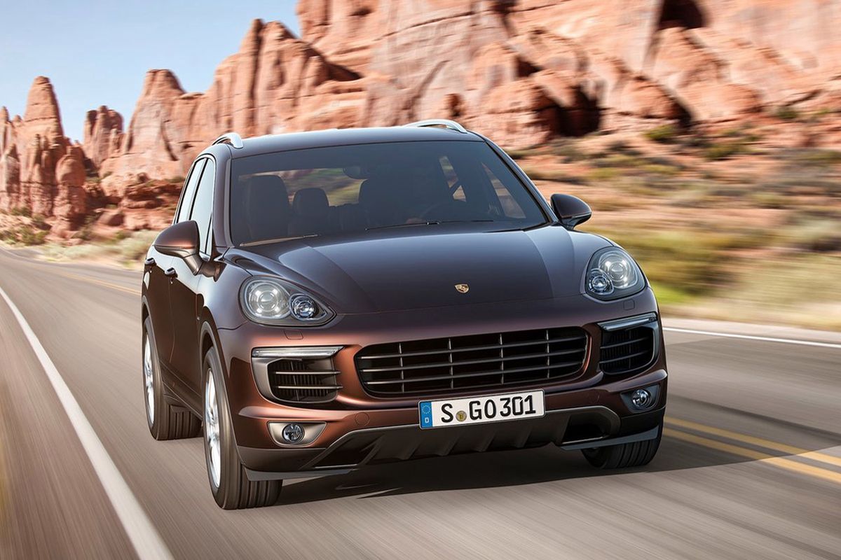 Niemiecka prasa: Porsche Cayenne Diesel nie spełnia norm emisji spalin