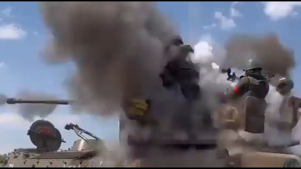 Moment eksplozji armaty przeciwlotniczej S-60 z powodu wadliwej amunicji z KRLD.