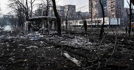 Dramatyczna ewakuacja z Mariupola. Wyjechało już ponad 160 samochodów
