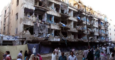 Pakistan we krwi: Zamach bombowy w szyickiej dzielnicy