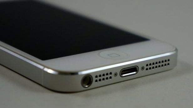 Premiera iPhone'a 5S może być opóźniona. Powód? 4,3-calowy ekran 1