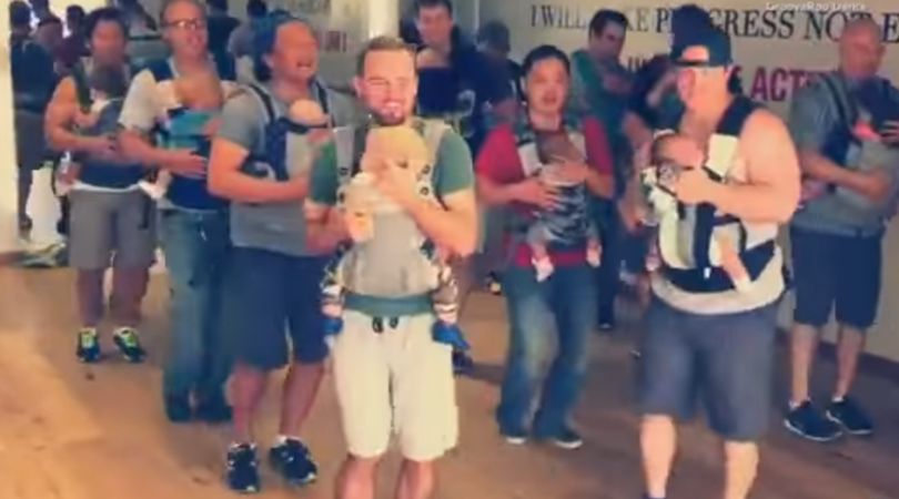 Nowy trend budujący więź z dzieckiem - tańczący tatusiowie