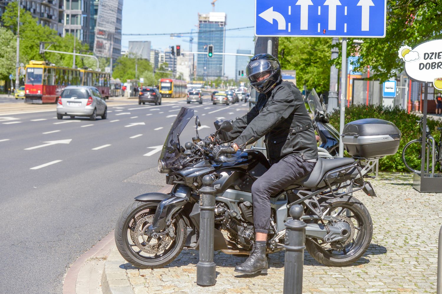 Marcin Prokop na motocyklu
