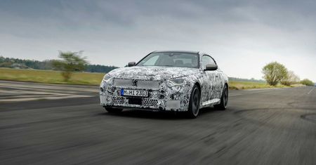 Nowe BMW Serii 2 będzie mieć tylny napęd i małe nerki. Zadebiutuje w Goodwood