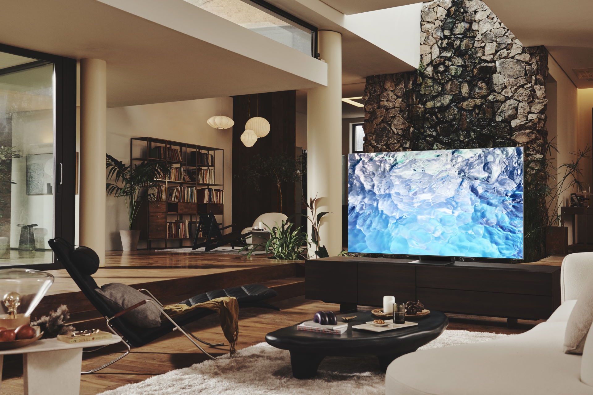 Samsung Neo QLED QN95B - w salonie