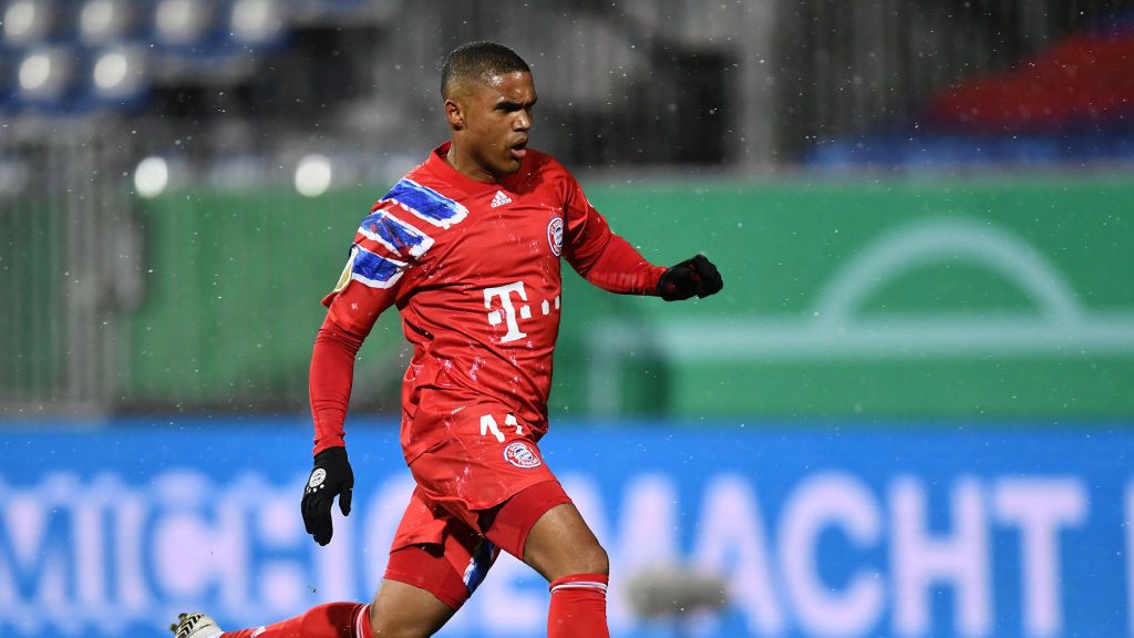 Zdjęcie okładkowe artykułu: Getty Images / Stuart Franklin / Na zdjęciu: Douglas Costa