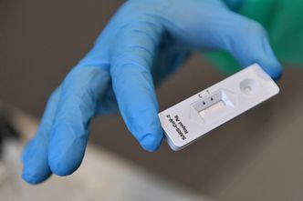 Test ze sklepu nie wykazał przeciwciał, laboratoryjny – jak najbardziej. Jak to rozumieć?