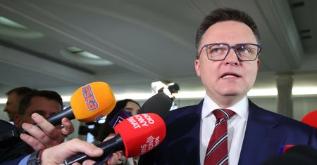 Stało się. Nowa rola Szymona Hołowni