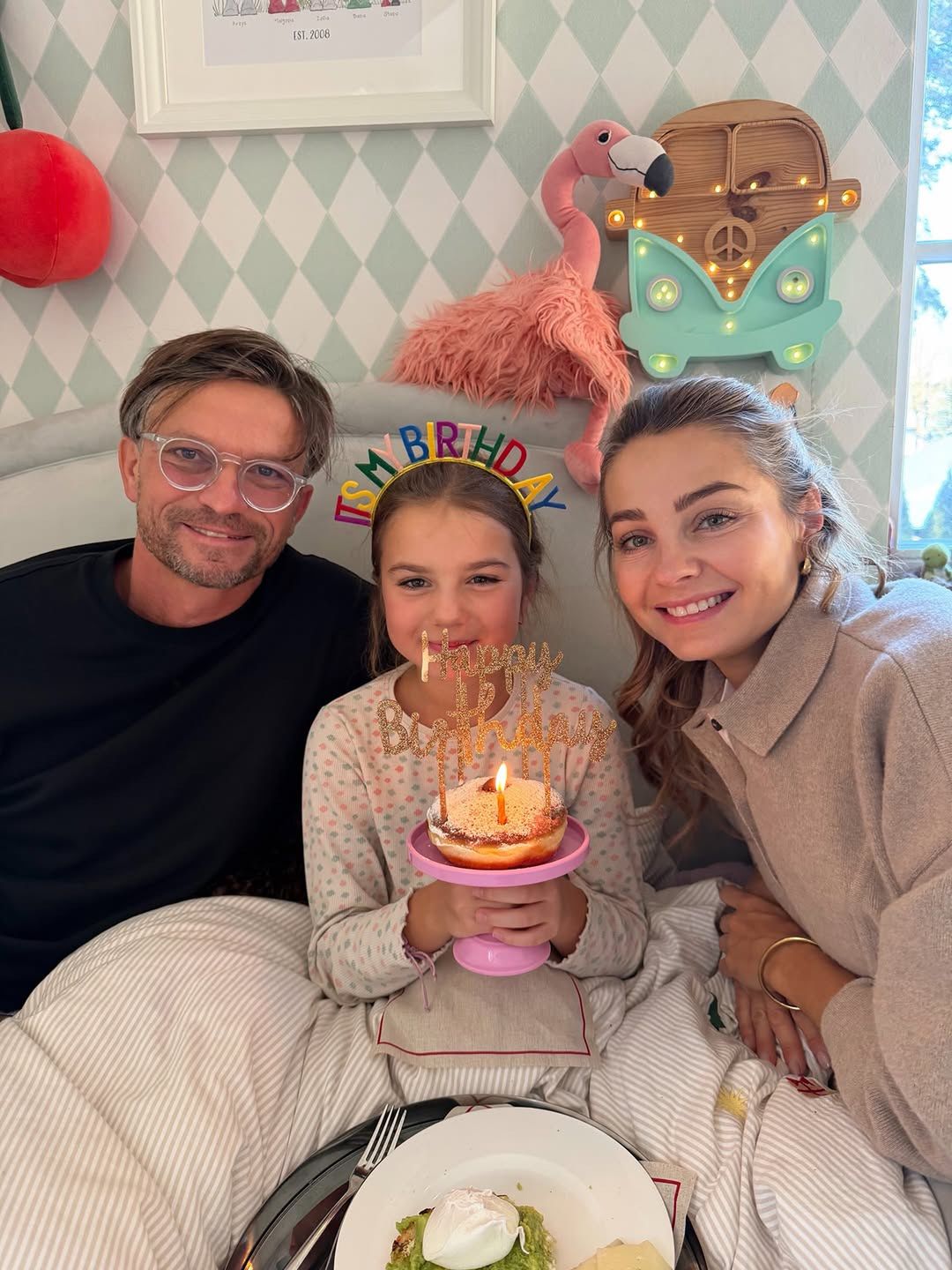 Małgorzata Socha z mężem i córką