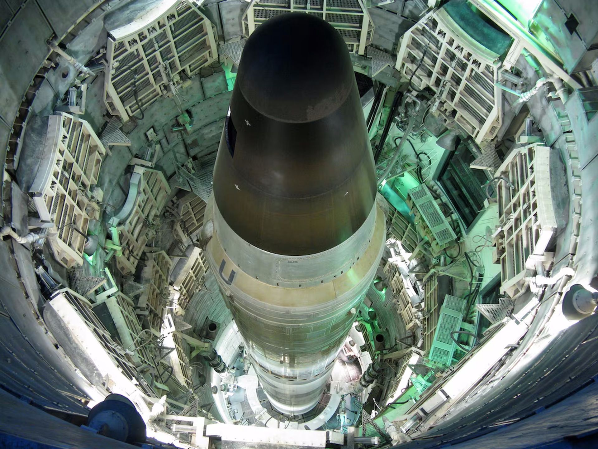 Pocisk Titan II (wycofany z użytku) w silosie startowym