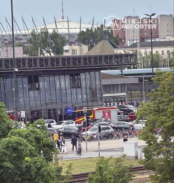 Warszawa: Przypalona potrawa przyczyną ewakuacji na Dworcu Wschodnim. Na miejscu służby