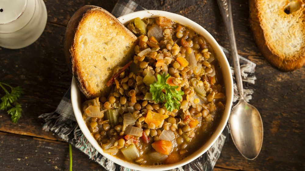 Zupa z soczewicy z szynką (do kupienia gotowa do spożycia)