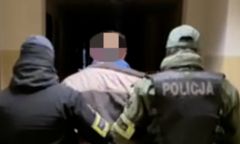 Policjanci z Ostrołęki zatrzymali poszukiwanego. Ukrywał się od siedmiu lat