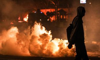 Kair wciąż niespokojny. Bilans zamieszek