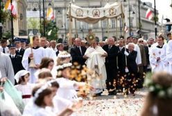 Uroczystość "Bożego Ciała": ulicami Warszawy przejdzie 21 procesji
