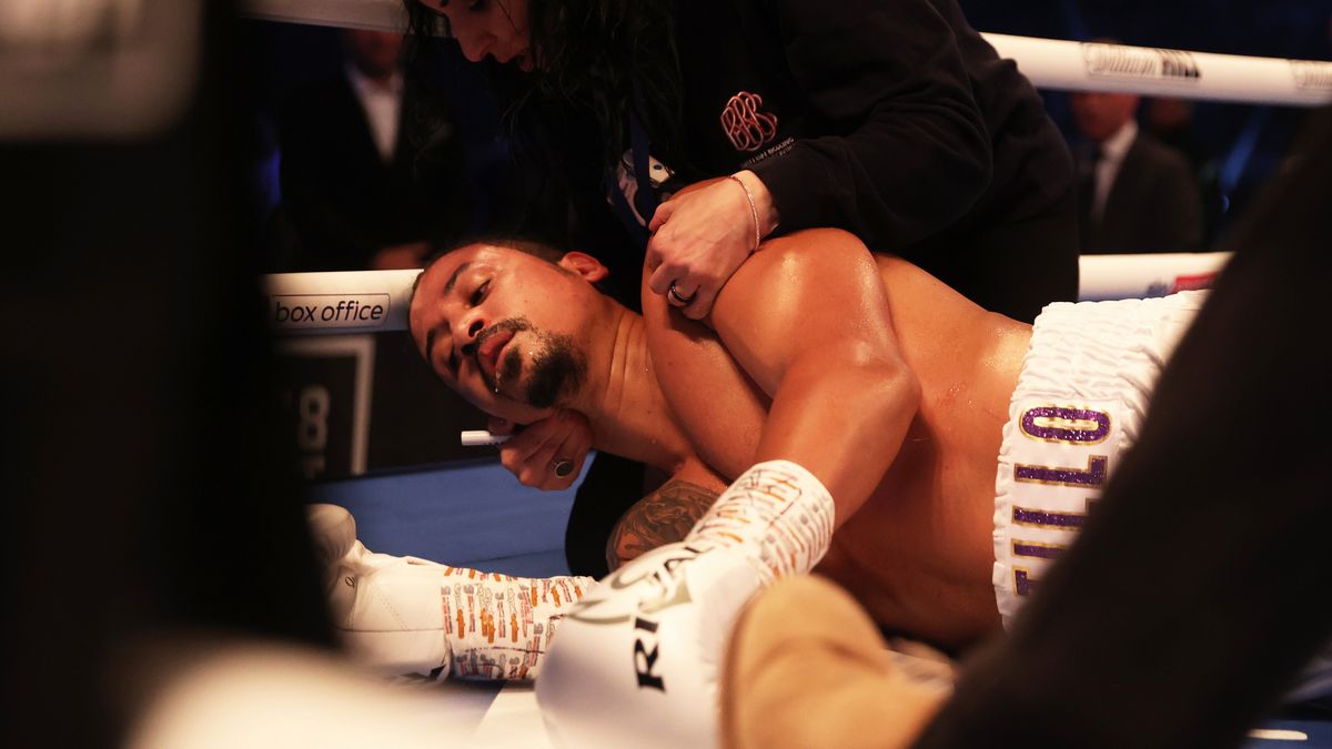 Zdjęcie okładkowe artykułu: Getty Images / Julian Finney / Lenin Castillo po nokaucie w walce z Callumem Smithem