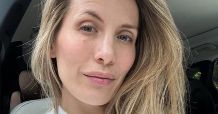 Pola Wiśniewska zachwyca sylwetką, pozując w kostiumie kąpielowym na wakacjach