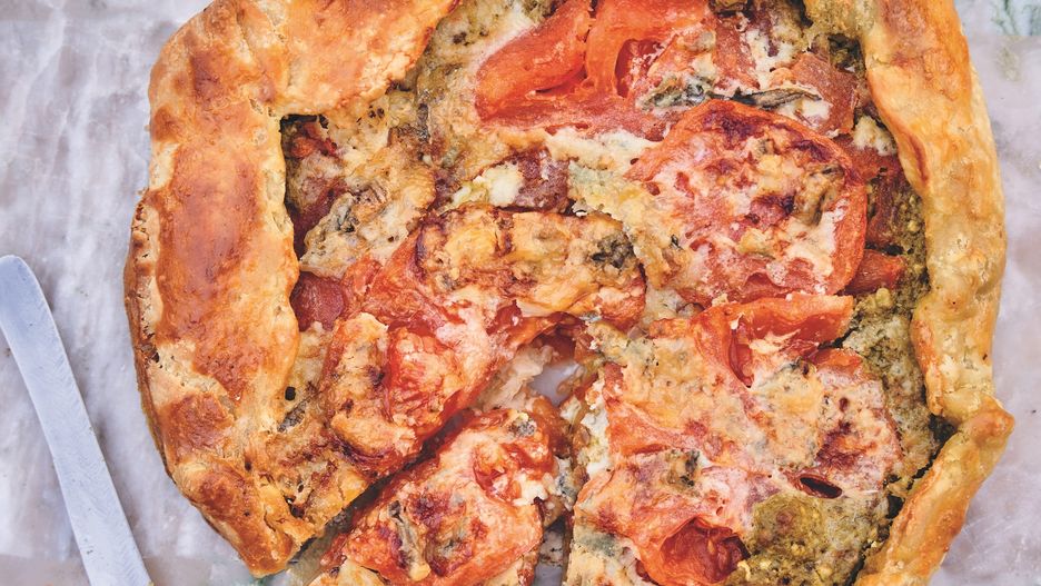 Razowe galette z pomidorami i gorgonzolą