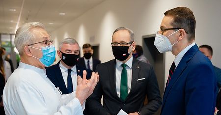 O luzowaniu obostrzeń trzeba zapomnieć. Kilkanaście dni dzieli nas od progów zaostrzania