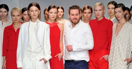 Panna młoda, to piękna kobieta, która czuje się w sukni sobą