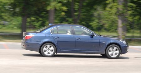 BMW E60 530i