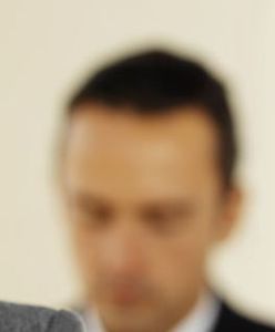 Bat na lewe zwolnienia