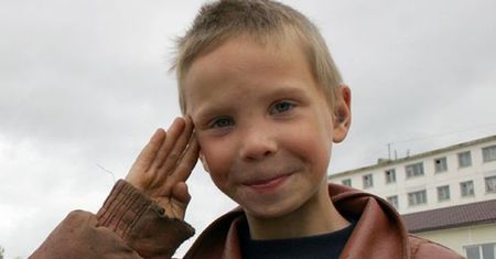 Te dzieci nie mają wakacji. Muszą zarabiać