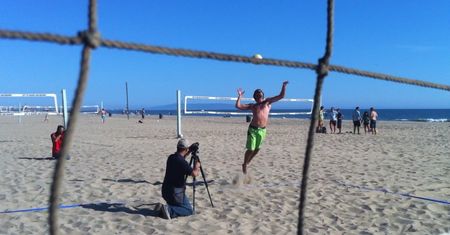 Panasonic Lumix GH2 znaleziony na plaży - garść plotek przed Photokina